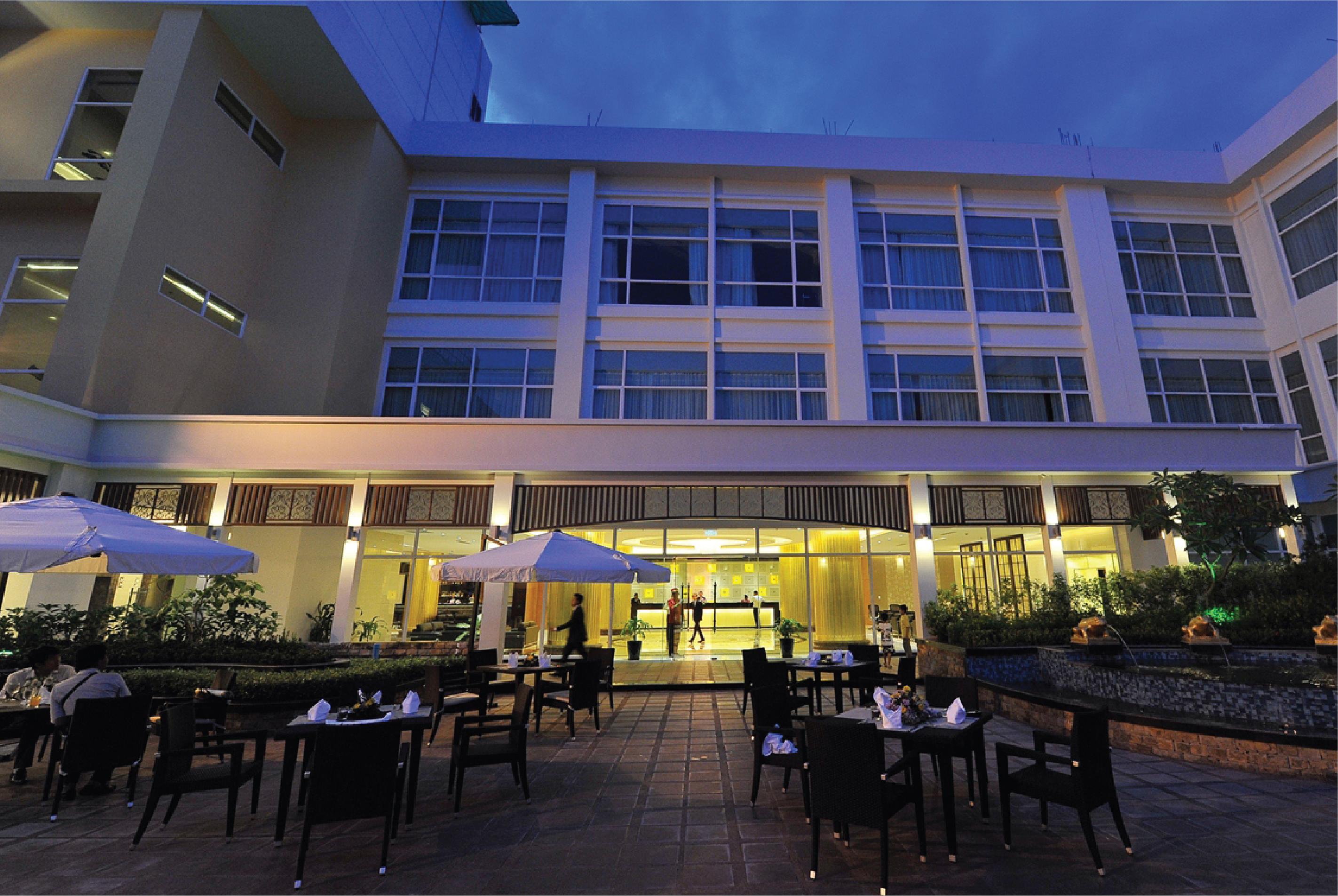 Dara Airport Hotel Пном Пен Екстериор снимка
