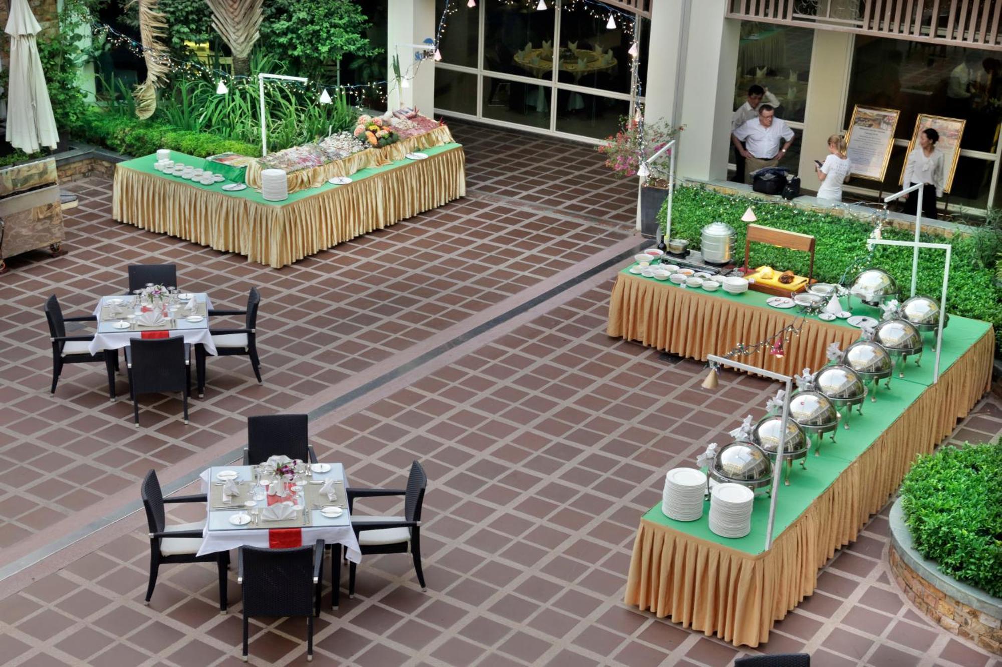 Dara Airport Hotel Пном Пен Екстериор снимка