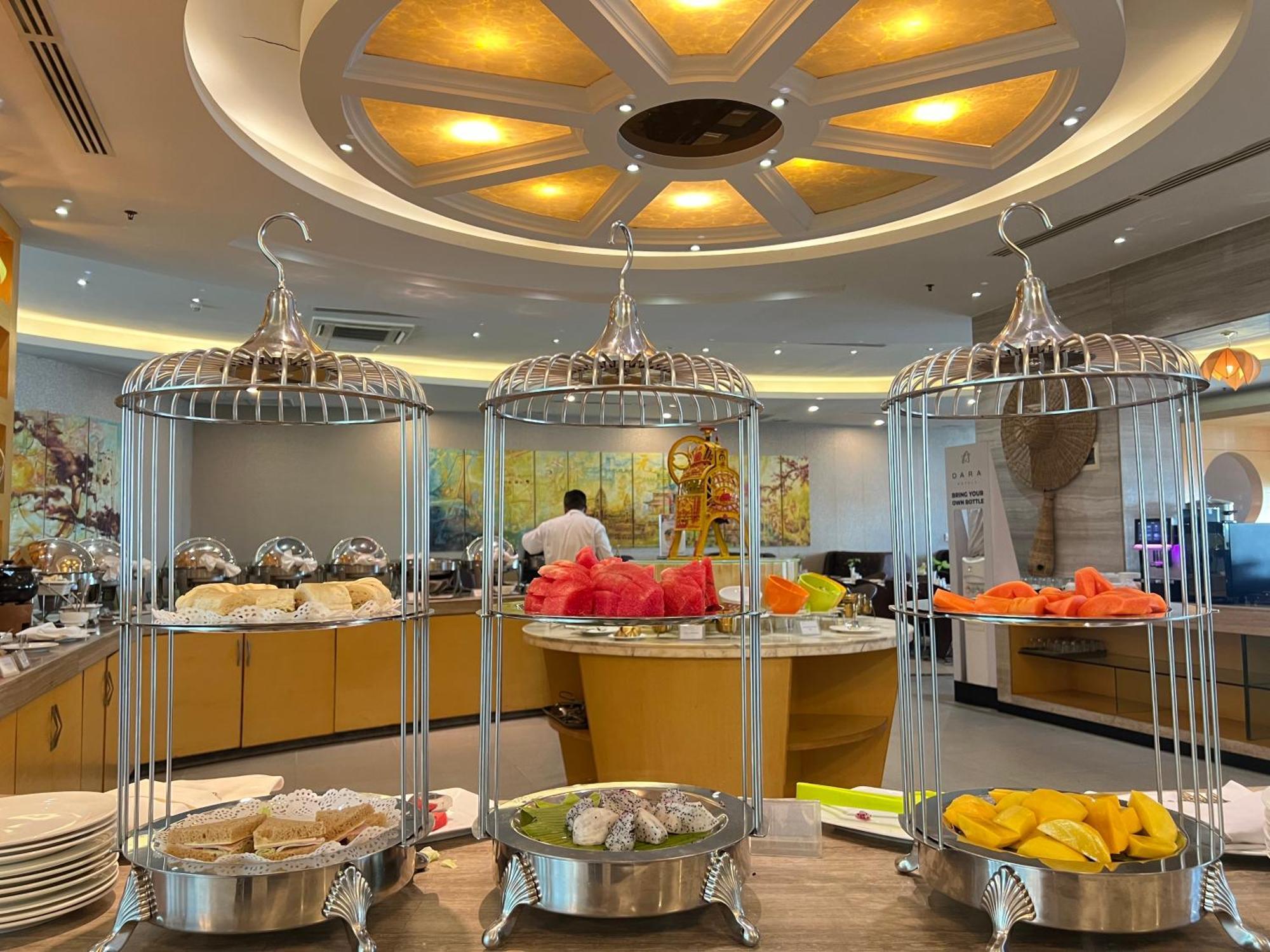 Dara Airport Hotel Пном Пен Екстериор снимка